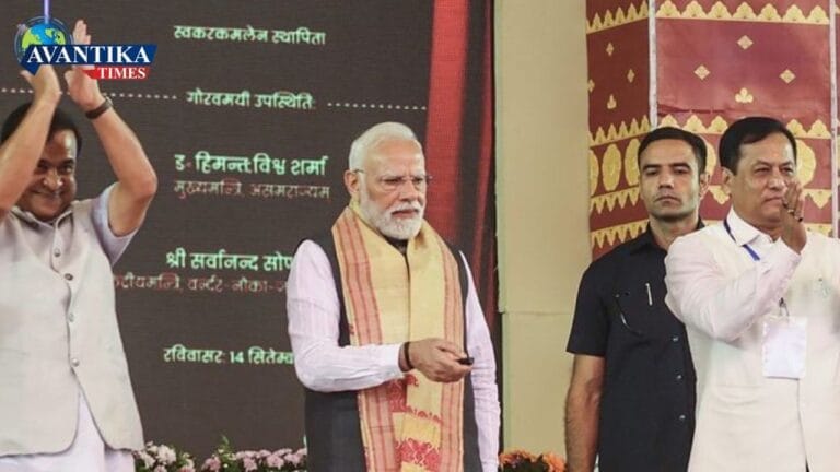 प्रधानमंत्री नरेंद्र मोदी